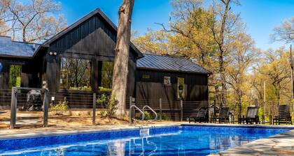 Great Lakes Getaway is a spacious six-bedroom retreat