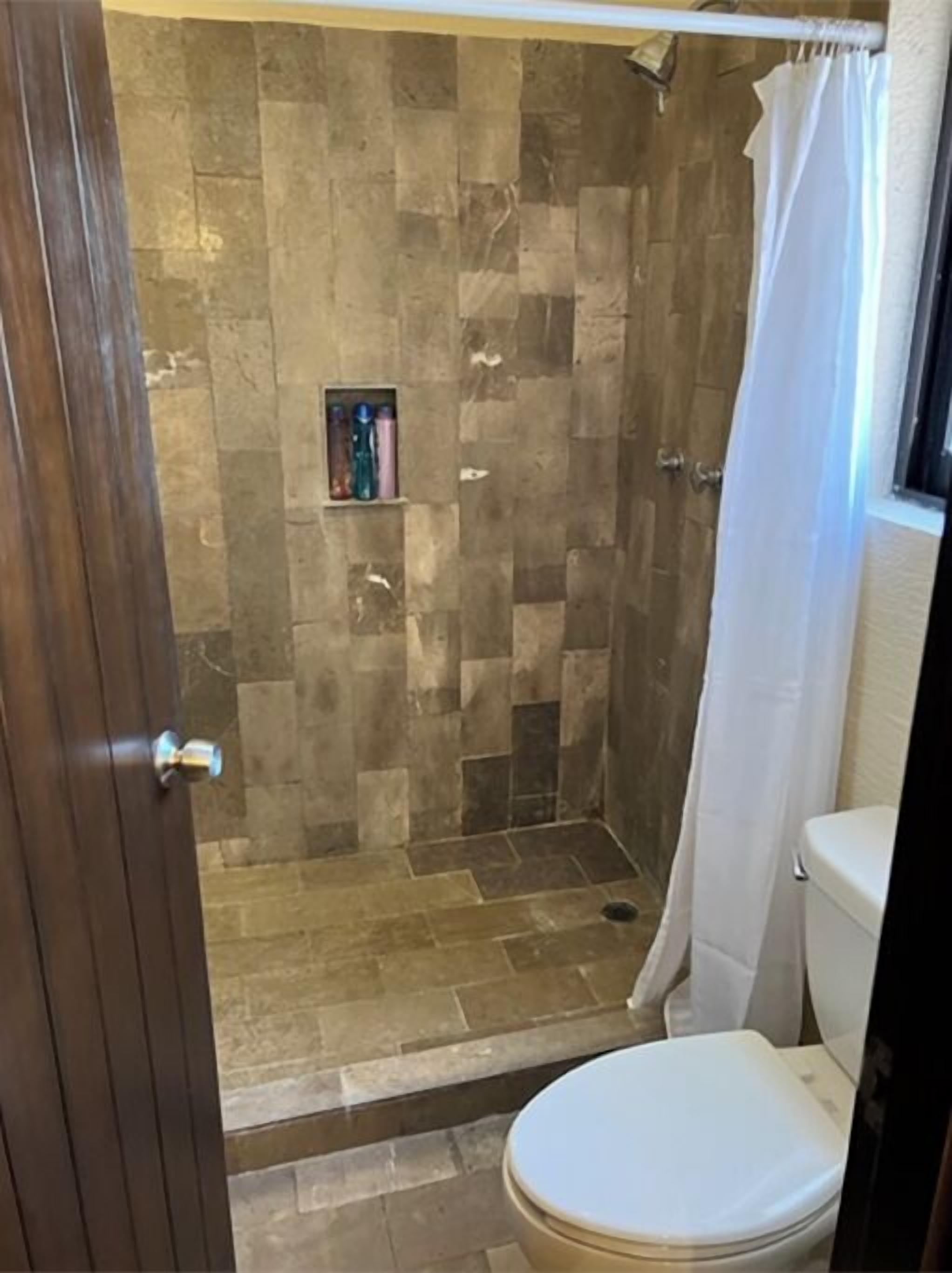 Towels, toilet paper