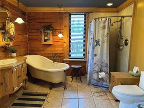 Shower, towels