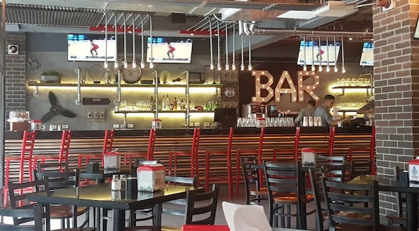 Departamento, 1 habitación, con acceso para personas discapacitadas | Restaurantes