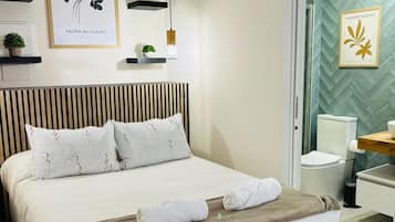 Comfort studio, keuken, uitzicht op stad