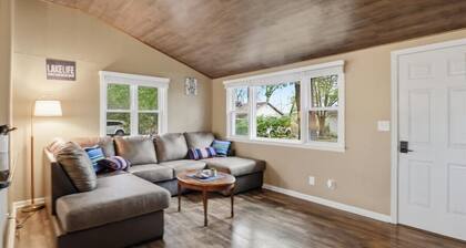 Perfect Lake Escape Near Bagnell Dam Strip