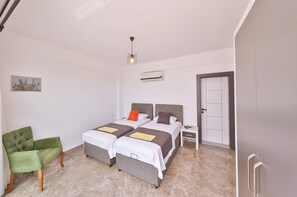3 bedrooms, iron/ironing board, WiFi, bed sheets - Villa Alpanos 3-bedroom Private Pool, Nature, Valley View, Kas Antalya (kas)