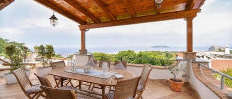 Superior Double Room, Patio, Garden View | Outdoor dining