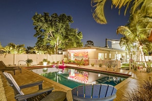 Pool - Entire Home | Sleeps 14 | Putt Putt Golf |Canal Views (Bradenton)