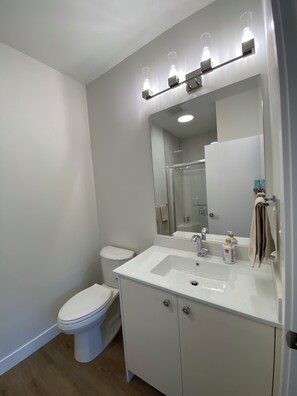 Bathroom - Peek-Boo Cozy studio apartment in tranquil Vernon with AC (Vernon)