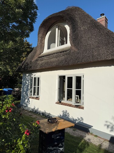 Haus Klitrose - familienfreundliche Reetdachkate nähe Nordsee