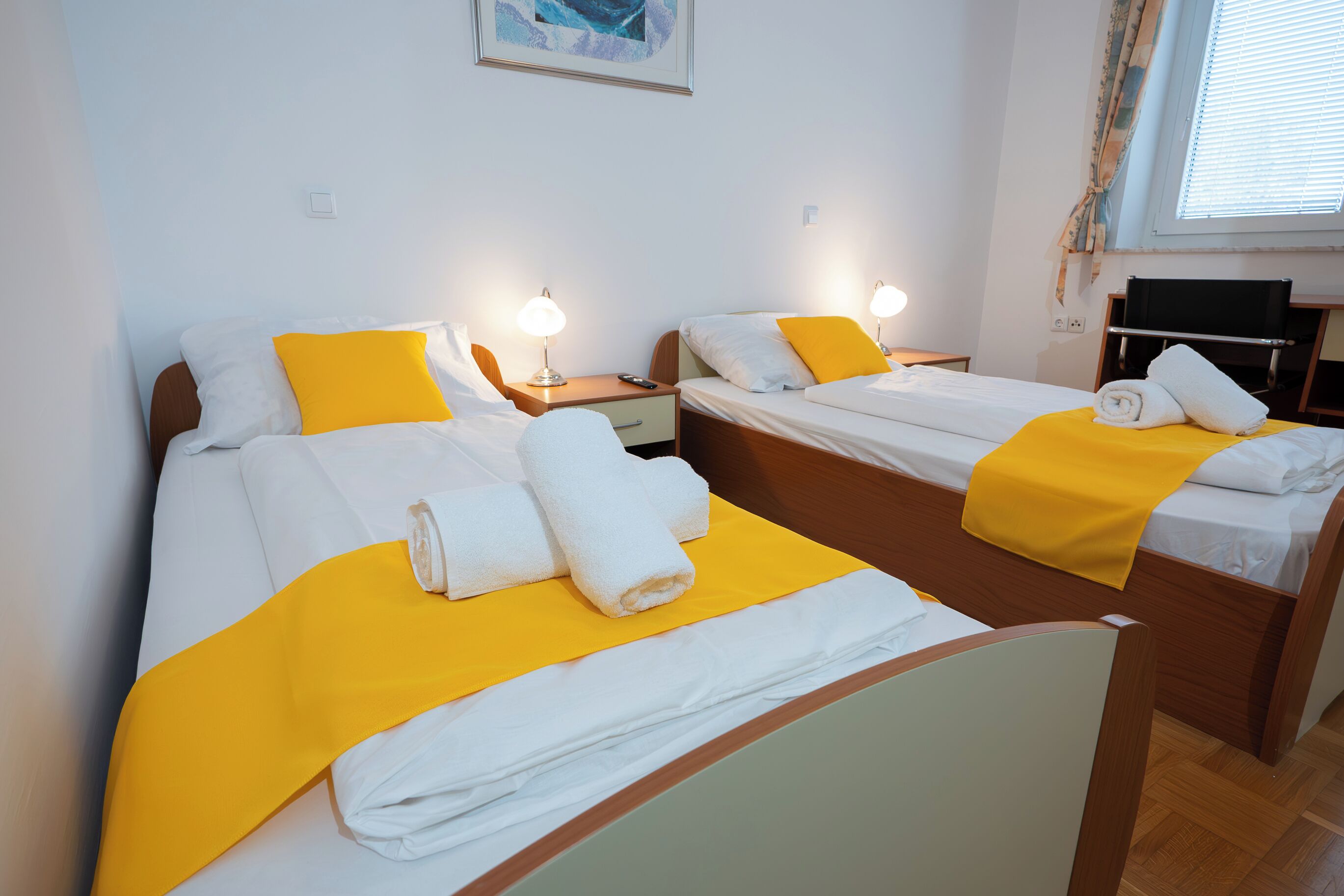 1 bedroom, iron/ironing board, travel cot, free WiFi