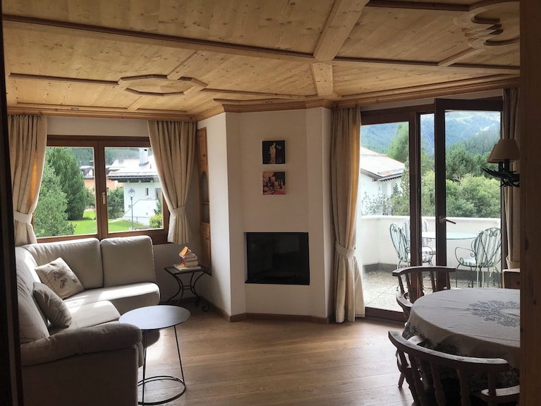 Charming Apartment, Stunning Lake And Mountain Views In Engadine St Moritz - Sankt Moritz