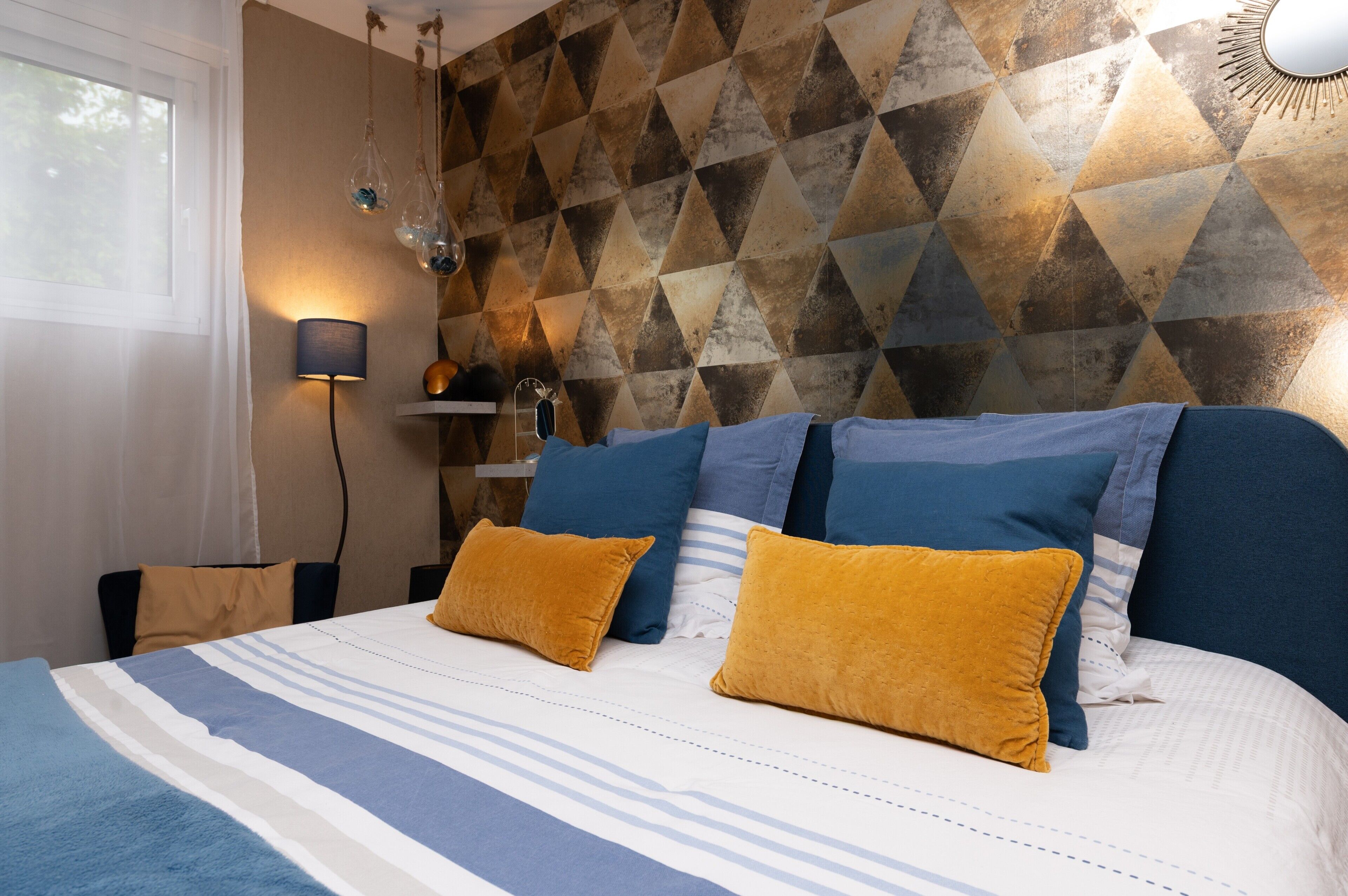 1 chambre, fer et planche à repasser, Wi-Fi, draps fournis