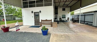 Relax at Ranger Retreat on the Historic Fort Clark Springs