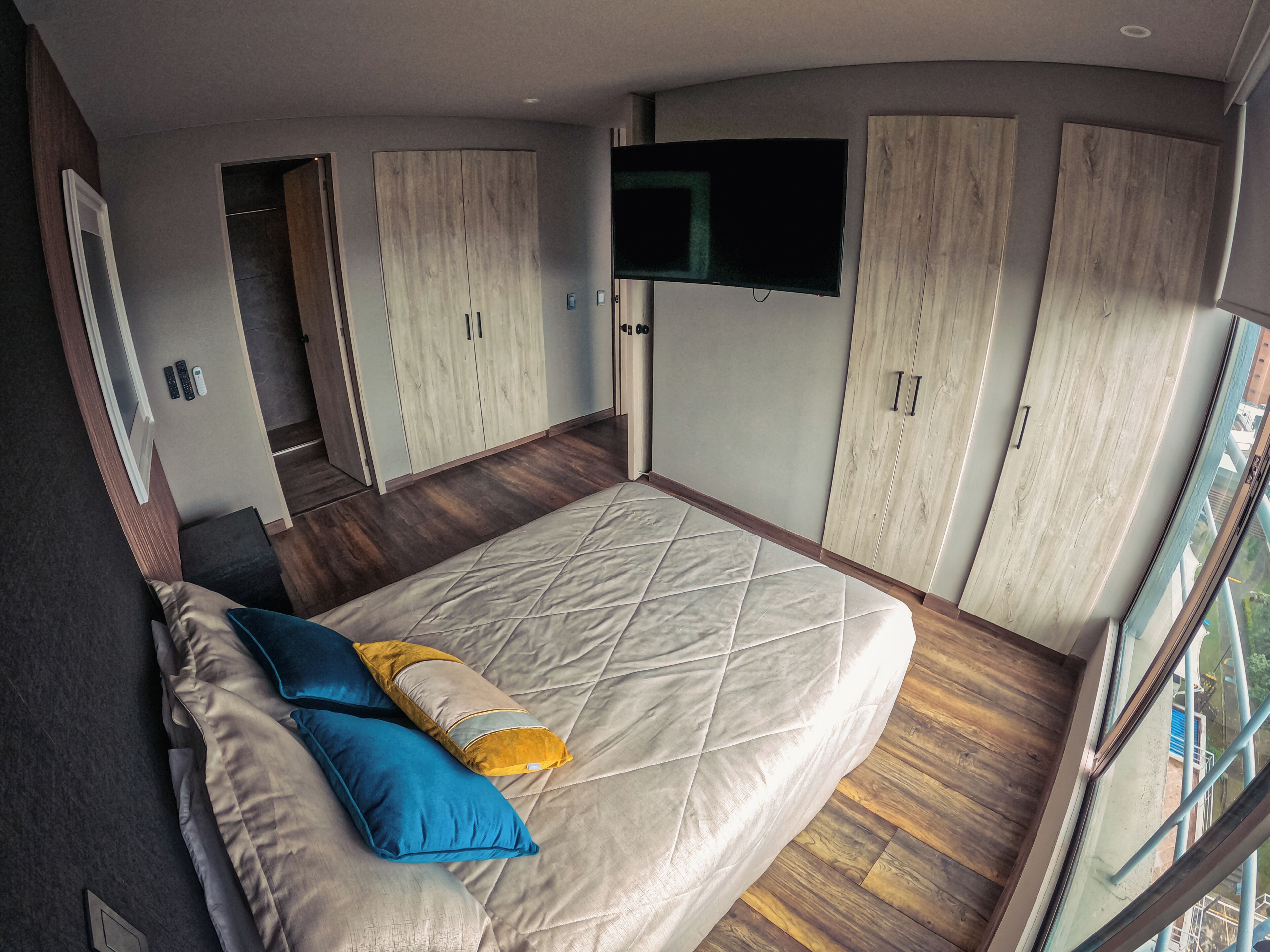 Apartment, Kitchenette, City View | In-room safe, iron/ironing board, free WiFi