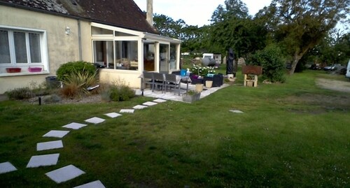 Chambre d’hôtes « La Chambre Potager » avec terrasse, jardin partagés et Wi-Fi
