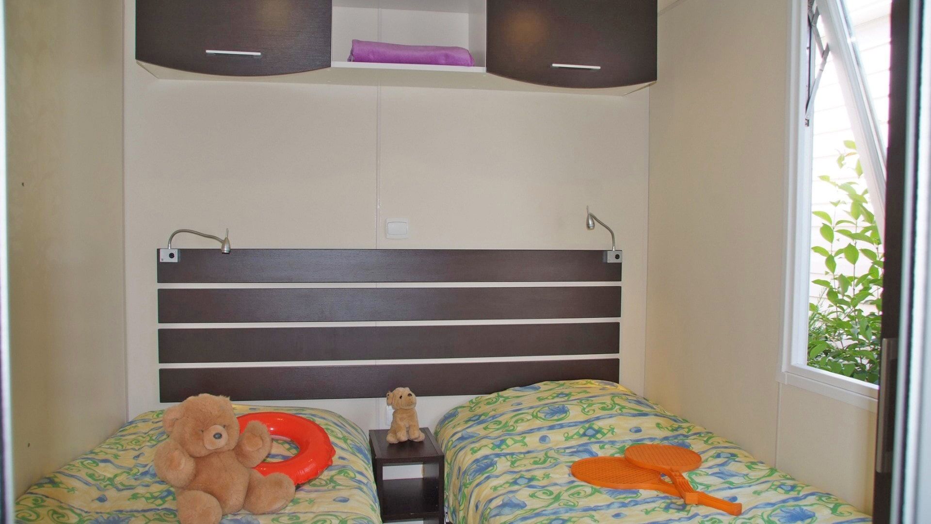 Mobil-home Climatisé + Terrasse à 600m De La Plage - Agay