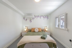 1 bedroom, iron/ironing board, WiFi, bed sheets - Casa Sol Ronda Apartment: Terrace with Mountain Views in the Historic Center (Ronda)