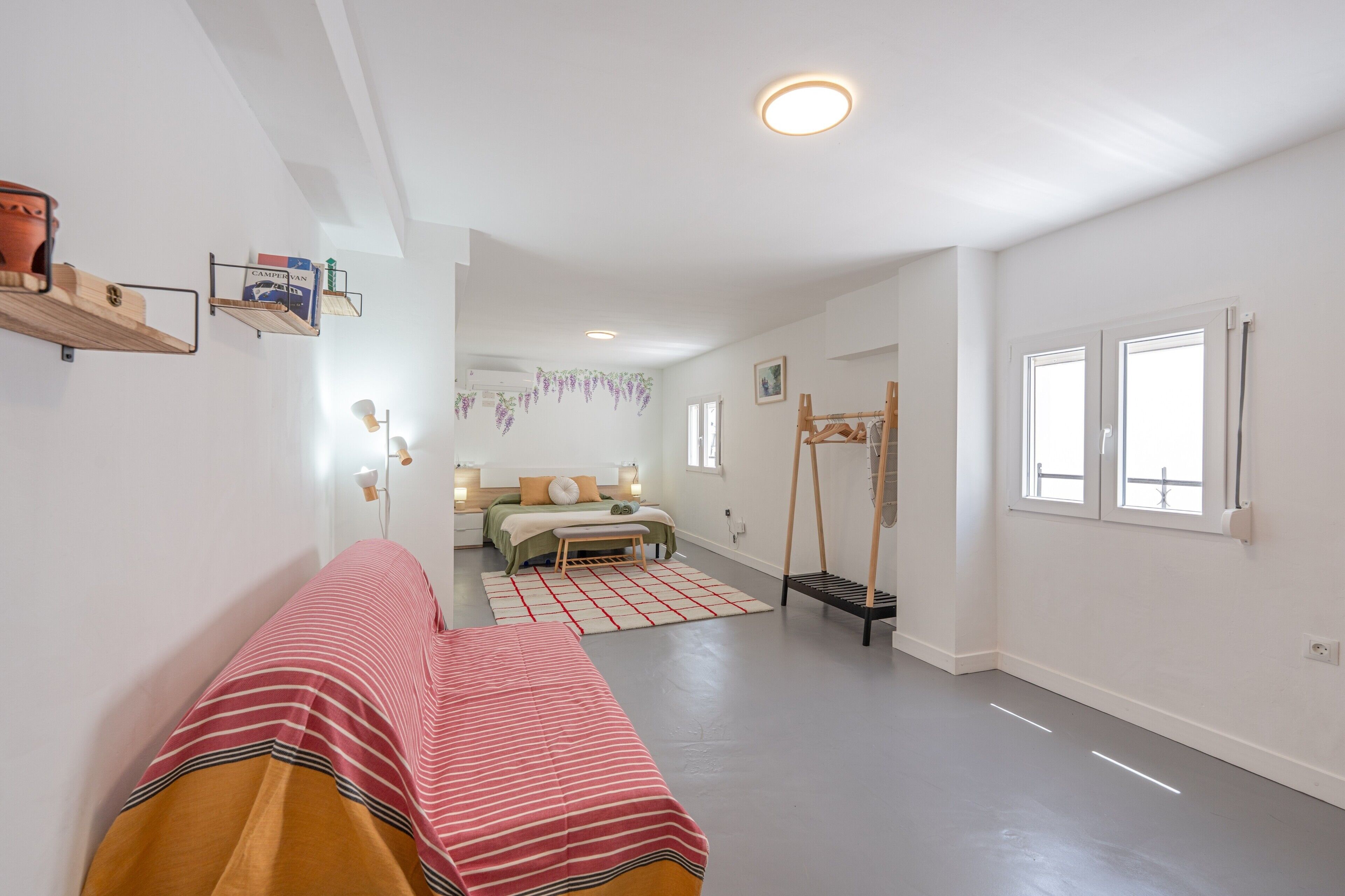 1 chambre, fer et planche à repasser, Wi-Fi, draps fournis