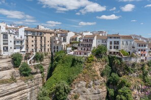 Exterior - Casa Sol Ronda Apartment: Terrace with Mountain Views in the Historic Center (Ronda)