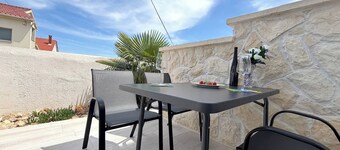 Sea View Apartment Mariana