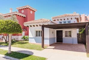 Exterior - 2 bed 2 bath Villa on the Mar Menor Golf Resort with a private pool (Torre-Pacheco)