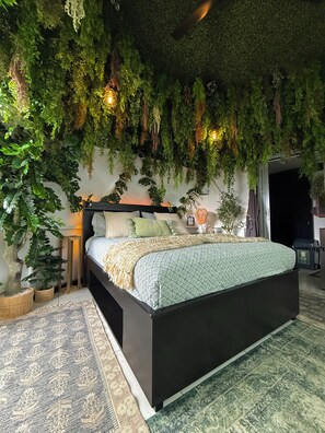 Room - Luxury Jungle Dome with Projector, Fire Pit & Amazing Views (San Isidro perez zeledon)