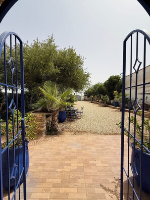 Terrace/patio - Exclusive Villa with Private Pool & Full Privacy (Ghazoua)