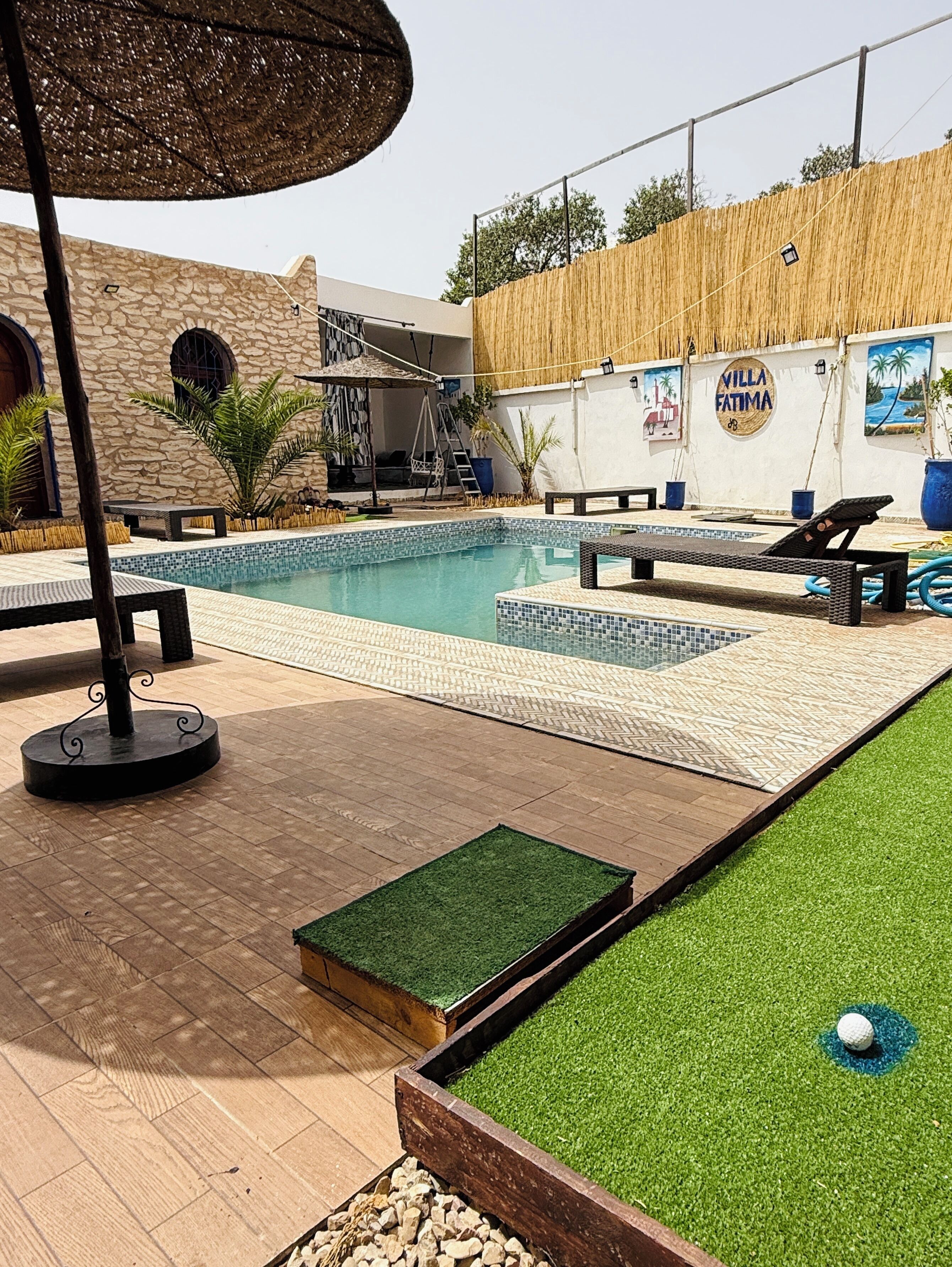 Pool