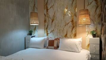 Family House, 3 Bedrooms, Private Pool | Individually decorated, individually furnished, free WiFi, bed sheets