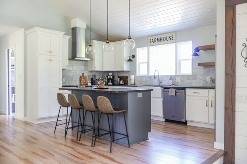Charming Country Get-away! Kid and Pet Friendly