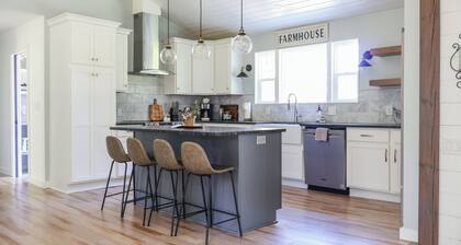 Charming Country Get-away! Kid and Pet Friendly
