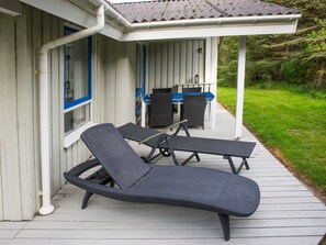 Outdoor dining - "Nis" - 900m from the sea by Interhome (Hjørring)