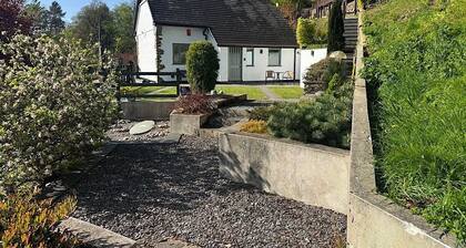 Spacious 2 bedroom holiday cottage on the Devon/Cornwall border