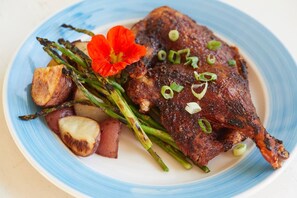 Alimentação e bebidas