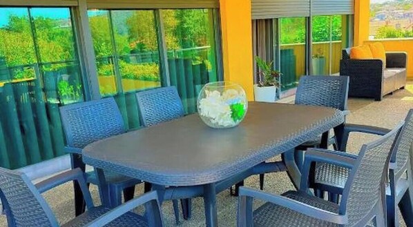 Ristorazione all'aperto