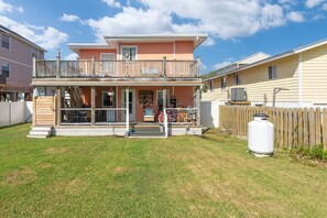 Exterior - 710 Canal Lower - Make Everyday a Holiday! (Carolina Beach)