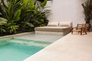House - Designer Pool Luxury Escape Villa in Canggu (Jimbaran)