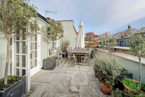 Divine Mews House - South Kensington