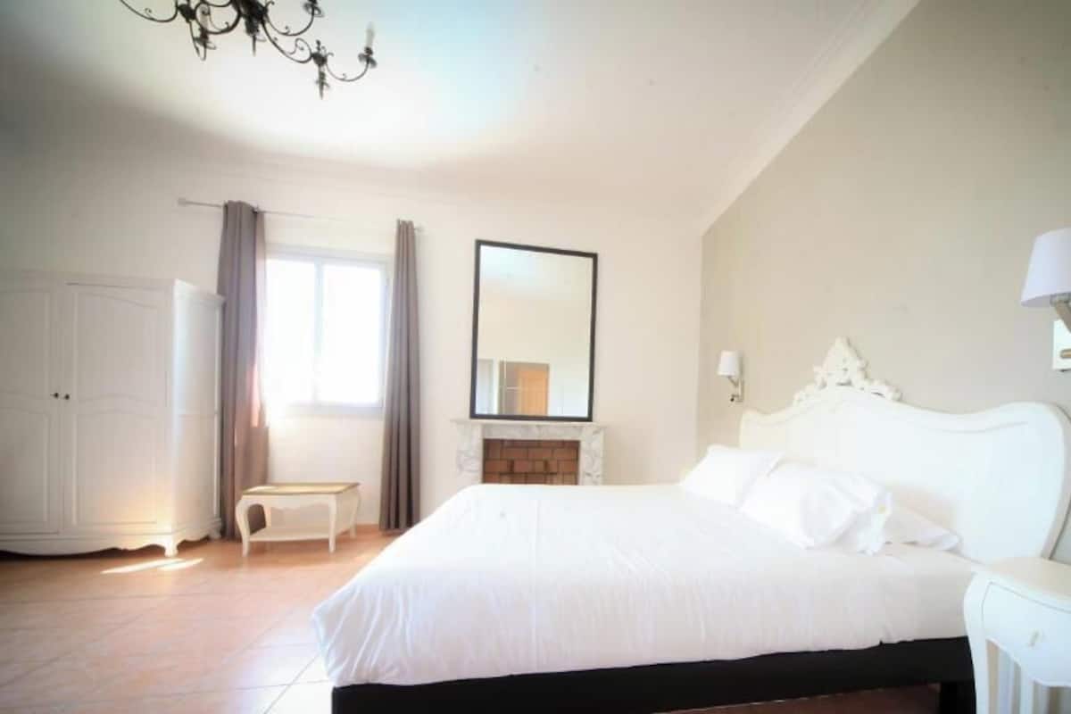 Deluxe Double Room, Balcony, Mountain View