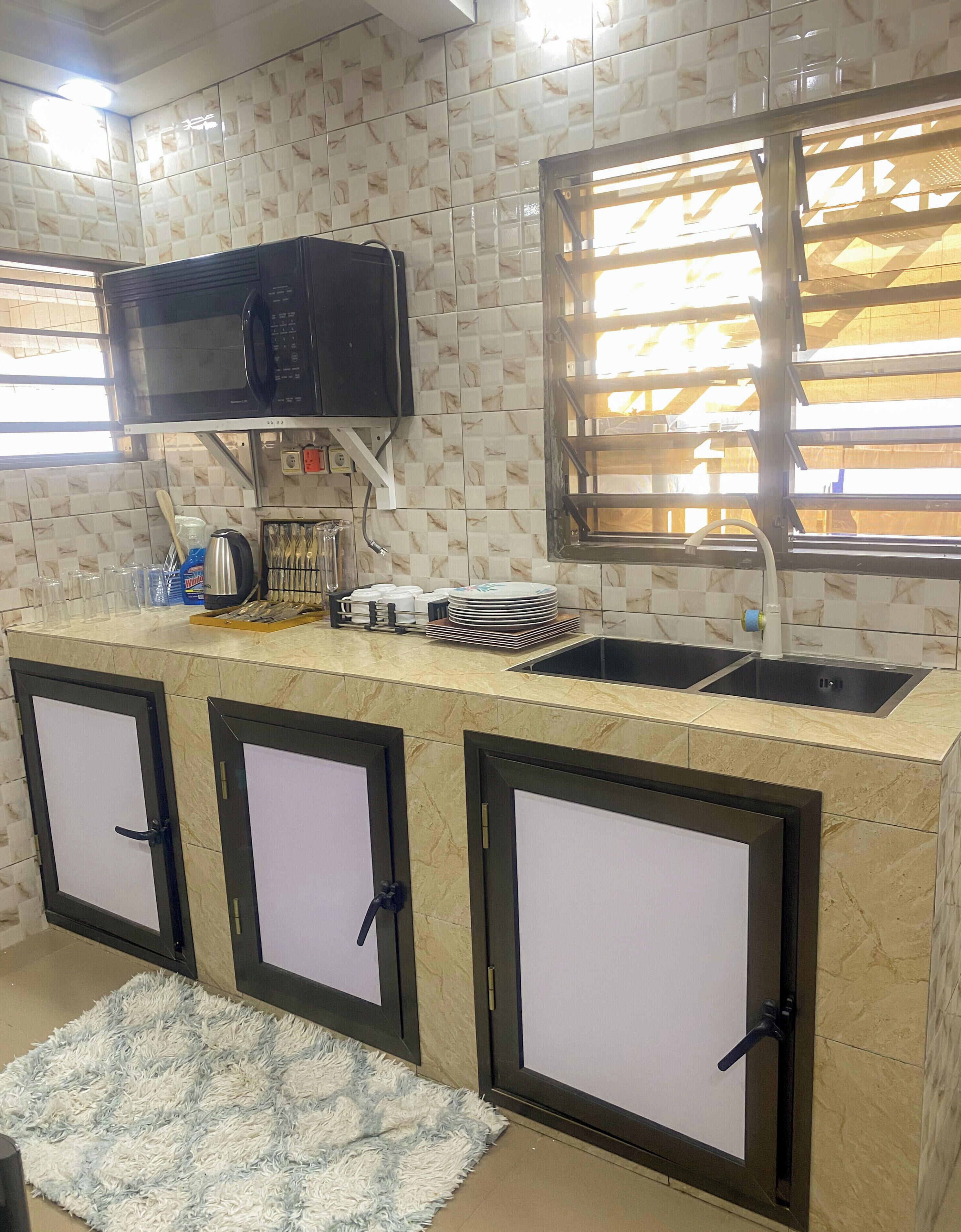 Microwave, oven, stovetop