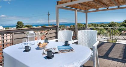 Gorgeous 8-bedroom House in Artemis town 10 min from airport 200m from the beach