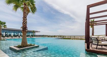 GLOBALSTAY Abu Dhabi Yas Golf Collection
