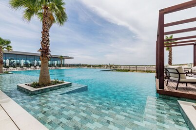 GLOBALSTAY Abu Dhabi Yas Golf Collection