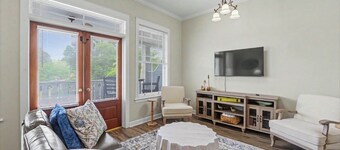 Full apartment rental with a balcony downtown. Park and walk to everything.