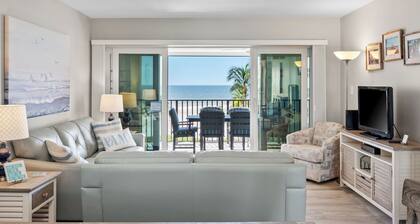 Beach Front Paradise - Cozy Coastal 2 Bedroom/2 Bath Condo on the sand!