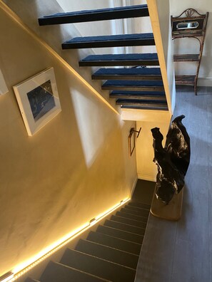 Interior - London Townhouse in Chelsea Arts District  3 Bedroom 3 Bath Garden & Car Parking (London)