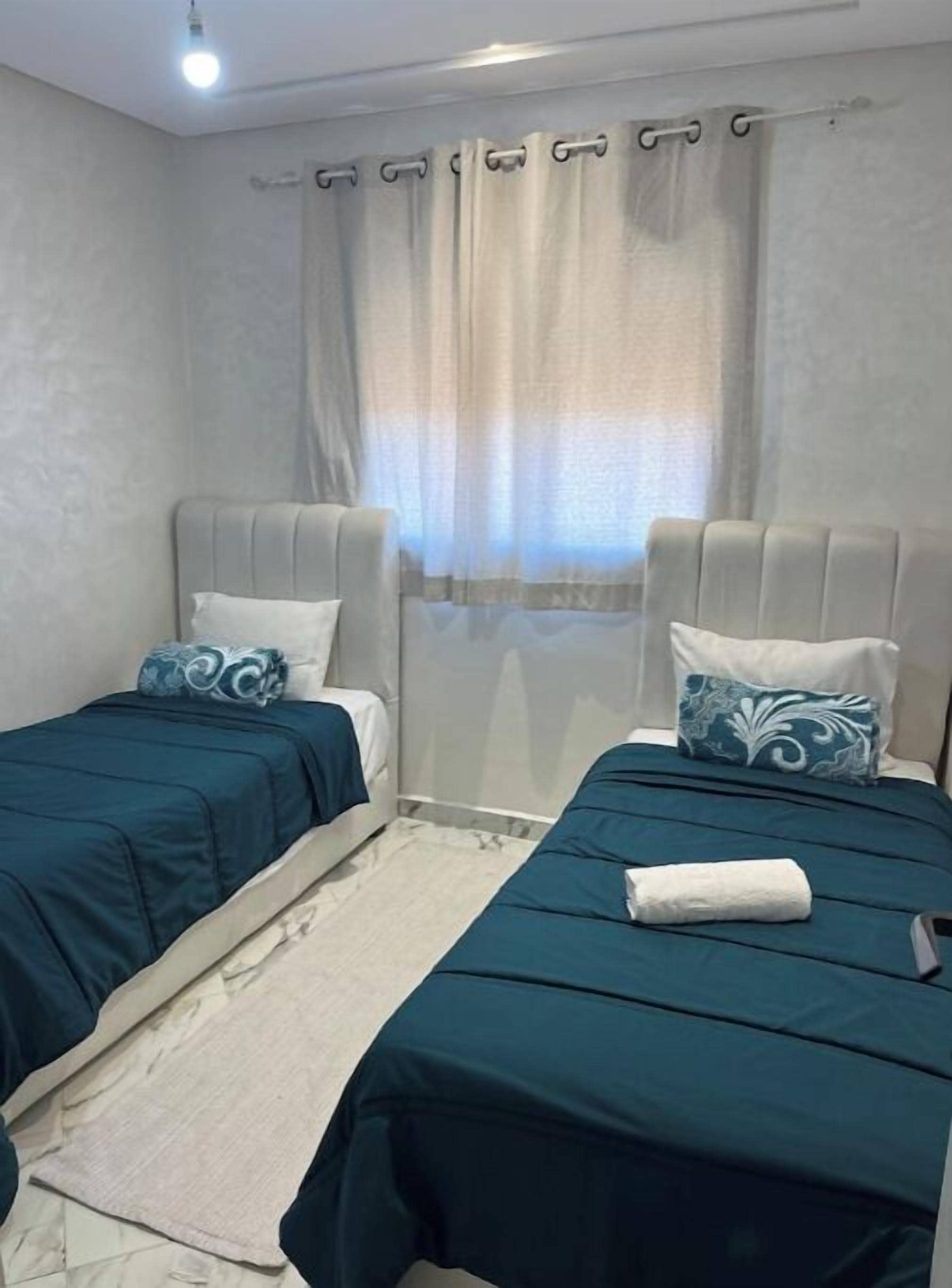 2 bedrooms