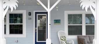Beachside Cottage, Steps to the Beach with Private Yard