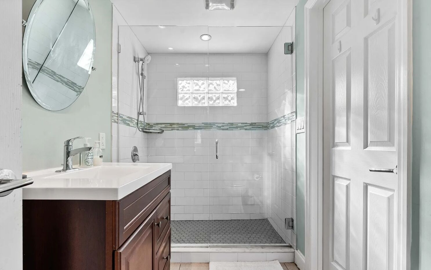 Shower, towels, soap, toilet paper