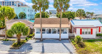 Beachside Cottage, Steps to the Beach with Private Yard