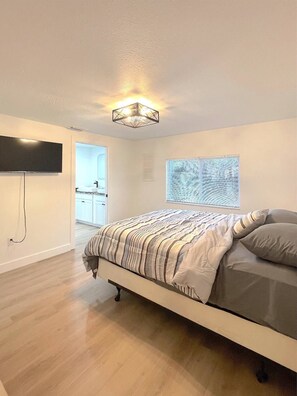 2 bedrooms, WiFi, bed sheets - Beach House in Paradise (Fort Myers Beach)