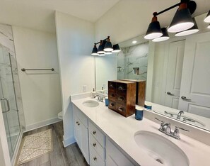 Hair dryer - Bay View 108: Great Views, Pool & More! (Escambia County)